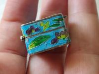 Antique Chinese Enamel Solid Silver Pill Box with Shrimp (9 of 12) Antique Chinese Enamel Solid Silver Pill Box with Shrimp (9 of 12)