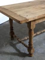 Oak Farmhouse Dining Table c.1860 (7 of 20) Oak Farmhouse Dining Table c.1860 (7 of 20)