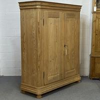 Large Double Antique Pine Wardrobe (Dismantles) (3 of 12) Large Double Antique Pine Wardrobe (Dismantles) (3 of 12)
