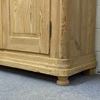 Large Double Antique Pine Wardrobe (Dismantles) (5 of 12) Large Double Antique Pine Wardrobe (Dismantles) (5 of 12)
