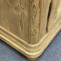Large Double Antique Pine Wardrobe (Dismantles) (7 of 12) Large Double Antique Pine Wardrobe (Dismantles) (7 of 12)