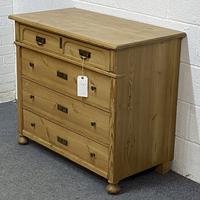 Antique Pine Chest of Drawers C.1920 (2 of 6) Antique Pine Chest of Drawers C.1920 (2 of 6)