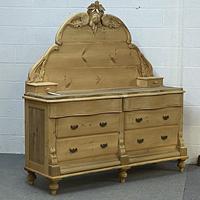 "His N Hers" Antique Victorian Pine Serpentine Chest of Drawers with Large Gallery Back Stand (4 of 7) "His N Hers" Antique Victorian Pine Serpentine Chest of Drawers with Large Gallery Back Stand (4 of 7)