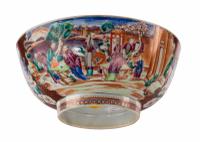 Late 18th Century Oriental Porcelain Bowl with Footed Rim (2 of 5) Late 18th Century Oriental Porcelain Bowl with Footed Rim (2 of 5)