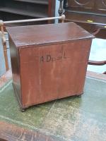 Miniature Chest of Drawers (5 of 6) Miniature Chest of Drawers (5 of 6)