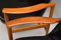 1960s Pair of Leather & Walnut Armchairs by IB Kofod Larsen (4 of 12) 1960s Pair of Leather & Walnut Armchairs by IB Kofod Larsen (4 of 12)