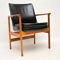 1960s Pair of Leather & Walnut Armchairs by IB Kofod Larsen (7 of 12) 1960s Pair of Leather & Walnut Armchairs by IB Kofod Larsen (7 of 12)