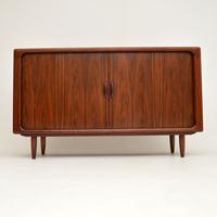 1960s Danish Rosewood Vintage Sideboard by Dyrlund (2 of 9) 1960s Danish Rosewood Vintage Sideboard by Dyrlund (2 of 9)