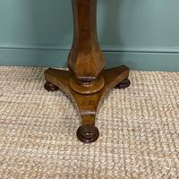 Elegant Victorian Mahogany Antique Occasional Side / Lamp Table (3 of 7) Elegant Victorian Mahogany Antique Occasional Side / Lamp Table (3 of 7)