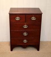 Small Edwardian Mahogany Chest of Drawers (2 of 8) Small Edwardian Mahogany Chest of Drawers (2 of 8)