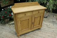 Small! Old Pine Dresser Base / Sideboard / Cupboard / Cabinet / TV Stand - We Deliver! (2 of 8) Small! Old Pine Dresser Base / Sideboard / Cupboard / Cabinet / TV Stand - We Deliver! (2 of 8)