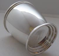 1934 Art Deco Hallmarked Solid Silver Christening Mug Tankard 109.4g (6 of 9) 1934 Art Deco Hallmarked Solid Silver Christening Mug Tankard 109.4g (6 of 9)