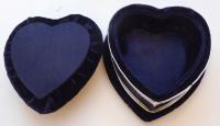 Edwardian 1904 Hallmarked Silver Love Heart Pin Cushion Earring Jewellery Box (5 of 11) Edwardian 1904 Hallmarked Silver Love Heart Pin Cushion Earring Jewellery Box (5 of 11)