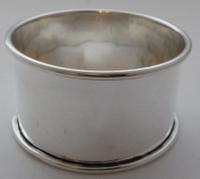 Boxed Set 6 1924 Hallmarked Solid Silver Napkin Rings Serviette Ring (4 of 6) Boxed Set 6 1924 Hallmarked Solid Silver Napkin Rings Serviette Ring (4 of 6)