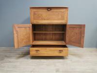 Ercol Elm Drinks Cabinet C.1970 (3 of 8) Ercol Elm Drinks Cabinet C.1970 (3 of 8)