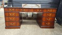 Quality Flame Mahogany Partners Desk (2 of 7) Quality Flame Mahogany Partners Desk (2 of 7)