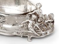 Antique Silver Plated Jardiniere with Scenes of Cherubs Picking Grapes & Cherubs in a Barley Field (6 of 8) Antique Silver Plated Jardiniere with Scenes of Cherubs Picking Grapes & Cherubs in a Barley Field (6 of 8)