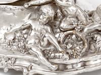 Antique Silver Plated Jardiniere with Scenes of Cherubs Picking Grapes & Cherubs in a Barley Field (4 of 8) Antique Silver Plated Jardiniere with Scenes of Cherubs Picking Grapes & Cherubs in a Barley Field (4 of 8)