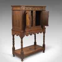 Victorian Antique Livery Cupboard in the 17th Century Taste, English, Oak C.1880 (5 of 7) Victorian Antique Livery Cupboard in the 17th Century Taste, English, Oak C.1880 (5 of 7)