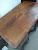 Burr Walnut Lowboy (2 of 8) Burr Walnut Lowboy (2 of 8)