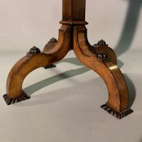 Rare Ebony & Ivory Inlaid Side Table in Moorish Style by Gillows (4 of 11) Rare Ebony & Ivory Inlaid Side Table in Moorish Style by Gillows (4 of 11)