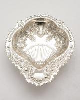 Beautiful Victorian Silver Plated Embossed Serving Dish c.1890 (2 of 5) Beautiful Victorian Silver Plated Embossed Serving Dish c.1890 (2 of 5)