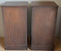 Pair of Mahogany Bedside Chest (3 of 5) Pair of Mahogany Bedside Chest (3 of 5)
