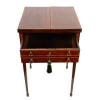 Sheraton Mahogany Patience Table (5 of 8) Sheraton Mahogany Patience Table (5 of 8)
