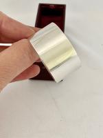 Good Quality Sterling Silver Napkin Ring 1915 (3 of 6) Good Quality Sterling Silver Napkin Ring 1915 (3 of 6)