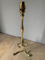 Tall Benson Style Brass Tripod Table Lamp; Rewired & PAT Tested (3 of 9) Tall Benson Style Brass Tripod Table Lamp; Rewired & PAT Tested (3 of 9)