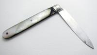 Antique Georgian Sterling Silver & Mother of Pearl Mop Folding Pocket Fruit Penknife, English Sheffield 1824 (4 of 5) Antique Georgian Sterling Silver & Mother of Pearl Mop Folding Pocket Fruit Penknife, English Sheffield 1824 (4 of 5)