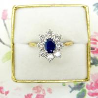 Vintage 18ct Sapphire & Diamond Oval Cluster Engagement Ring ~ with Independent Valuation (3 of 10) Vintage 18ct Sapphire & Diamond Oval Cluster Engagement Ring ~ with Independent Valuation (3 of 10)