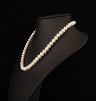Vintage Cultured Pearl Necklace (5 of 8) Vintage Cultured Pearl Necklace (5 of 8)