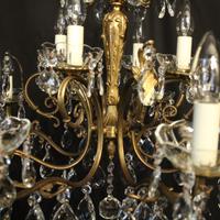 Italian Pair of 12 Light Antique Chandeliers (9 of 10) Italian Pair of 12 Light Antique Chandeliers (9 of 10)