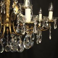 Italian Pair of 12 Light Antique Chandeliers (6 of 10) Italian Pair of 12 Light Antique Chandeliers (6 of 10)