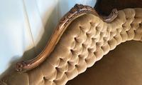 Victorian Couch (5 of 9) Victorian Couch (5 of 9)
