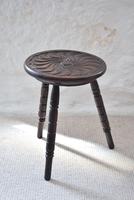 Small Oak Occasional Table with Carved Circular Top (3 of 10) Small Oak Occasional Table with Carved Circular Top (3 of 10)