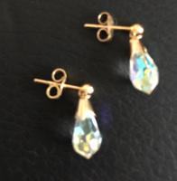 Gold Crystal Droplet Earings (4 of 5) Gold Crystal Droplet Earings (4 of 5)