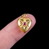 Antique Victorian Ruby Heart Pendant 15ct Gold c.1880 (3 of 4) Antique Victorian Ruby Heart Pendant 15ct Gold c.1880 (3 of 4)