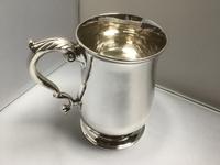 George II Solid Silver Mug / Tankard (3 of 7) George II Solid Silver Mug / Tankard (3 of 7)