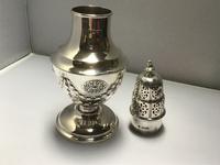 Solid Silver Edwardian Sugar Shaker (6 of 7) Solid Silver Edwardian Sugar Shaker (6 of 7)