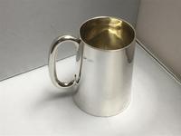 Solid Silver Edwardian One Pint Mug (3 of 5) Solid Silver Edwardian One Pint Mug (3 of 5)