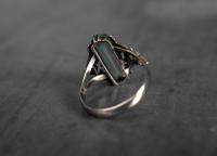 Vintage Art Deco Sterling Silver & Green Glass Ring, Possibly American (9 of 10) Vintage Art Deco Sterling Silver & Green Glass Ring, Possibly American (9 of 10)