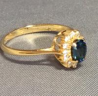 18ct Yellow Gold Sapphire & Diamond Cluster Ring. Edinburgh 1981 (6 of 6) 18ct Yellow Gold Sapphire & Diamond Cluster Ring. Edinburgh 1981 (6 of 6)