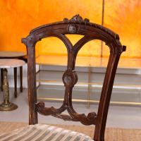 8 Walnut Shovel Back Dining Chairs 19th Century (8 of 8) 8 Walnut Shovel Back Dining Chairs 19th Century (8 of 8)