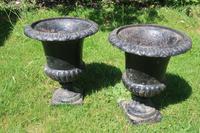 Pair of 19th Century Caste Iron Jardinieres (3 of 3) Pair of 19th Century Caste Iron Jardinieres (3 of 3)