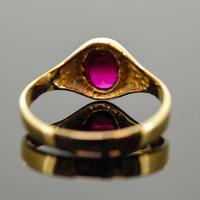 18ct Yellow Gold Synthetic Ruby Signet Ring (5 of 7) 18ct Yellow Gold Synthetic Ruby Signet Ring (5 of 7)