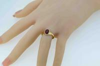 18ct Yellow Gold Synthetic Ruby Signet Ring (2 of 7) 18ct Yellow Gold Synthetic Ruby Signet Ring (2 of 7)
