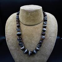Antique Victorian Banded Bullseye Agate Beaded Necklace (2 of 8) Antique Victorian Banded Bullseye Agate Beaded Necklace (2 of 8)