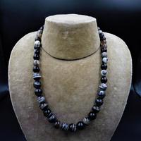 Antique Victorian Banded Bullseye Agate Beaded Necklace with Silver Fastening (3 of 9) Antique Victorian Banded Bullseye Agate Beaded Necklace with Silver Fastening (3 of 9)